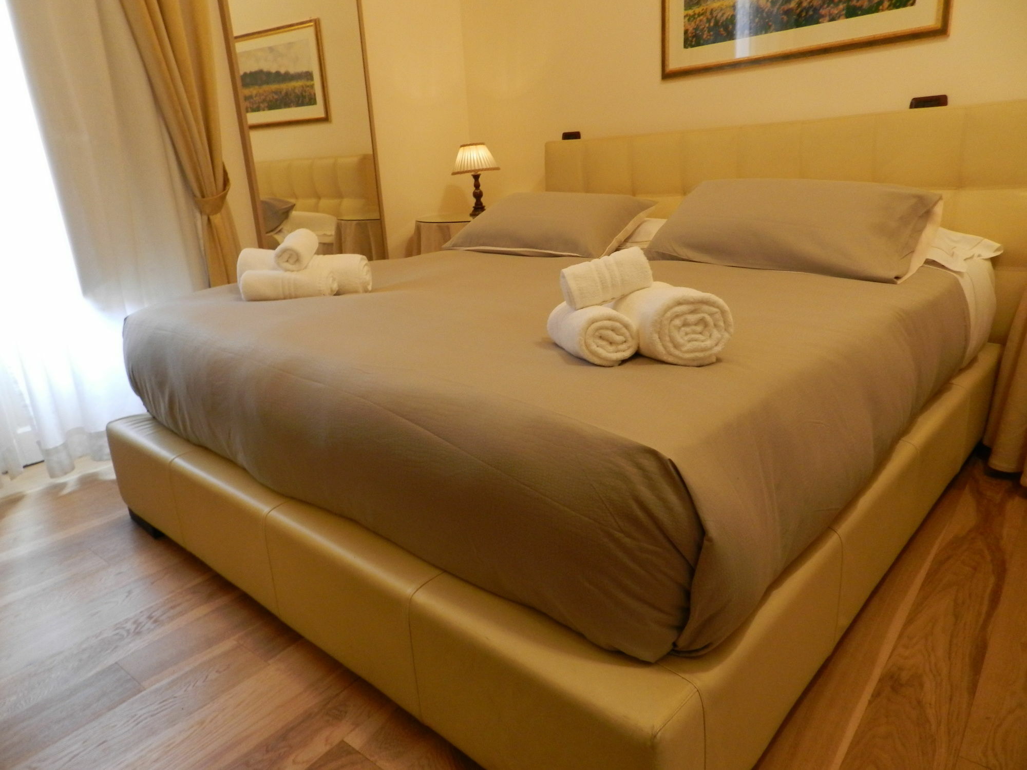 B&B La Vecchia Palma Catania Bagian luar foto